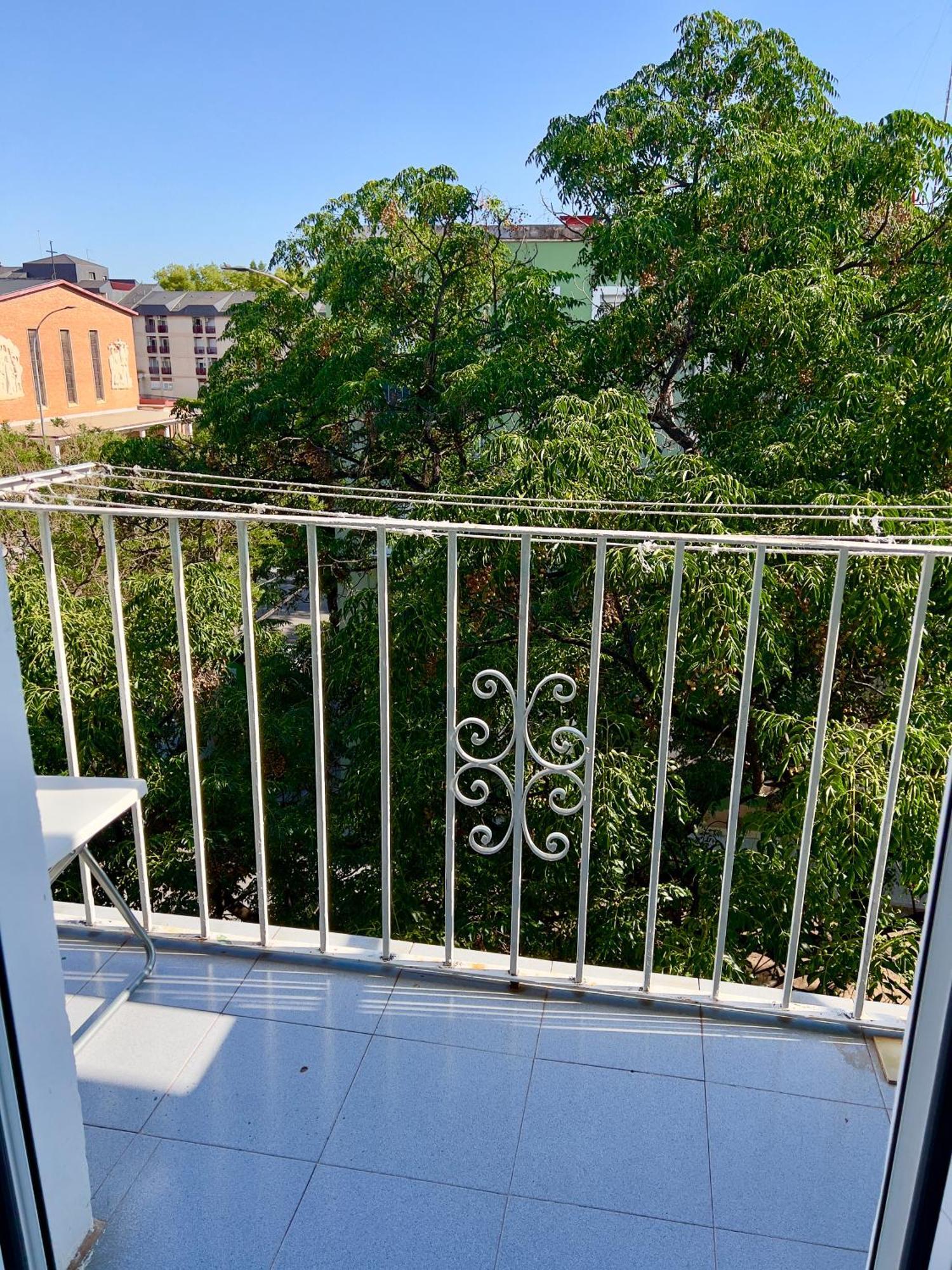 Cozy Apartment In Valencia! Wi-Fi ! Экстерьер фото