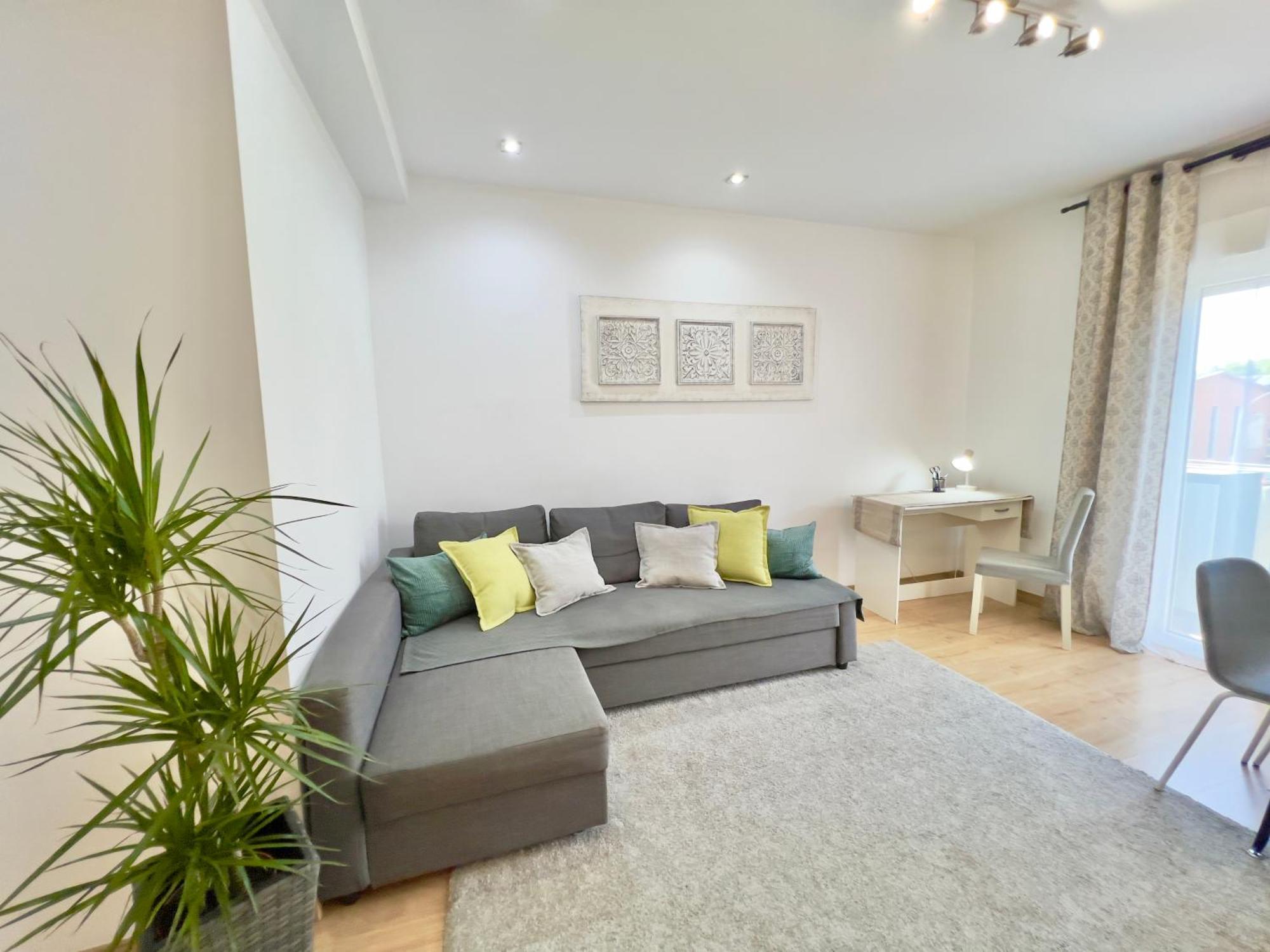 Cozy Apartment In Valencia! Wi-Fi ! Экстерьер фото